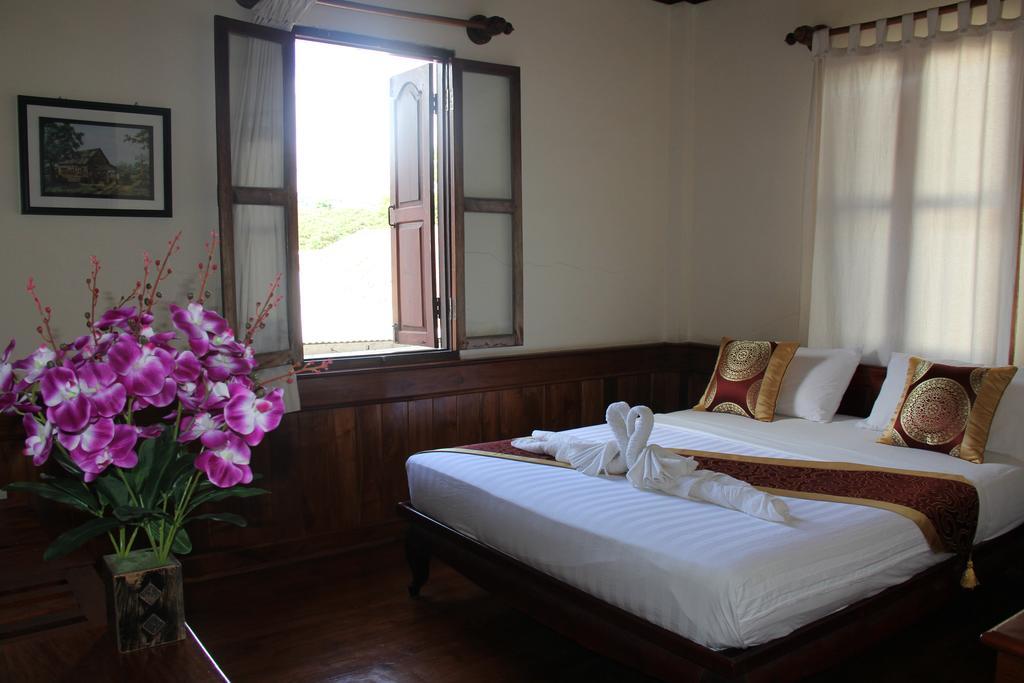 Wisdom Laos Hotel Luangprabang Kültér fotó