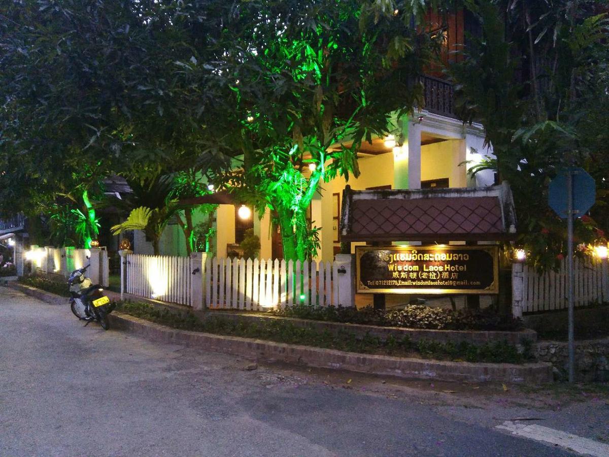 Wisdom Laos Hotel Luangprabang Kültér fotó