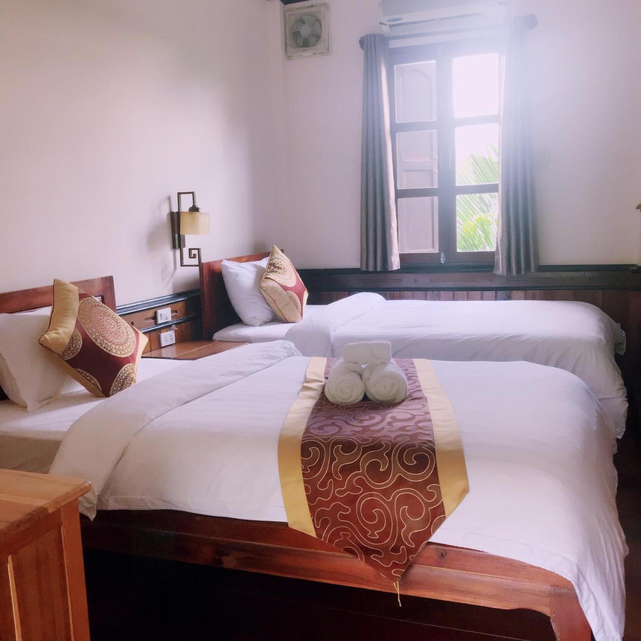 Wisdom Laos Hotel Luangprabang Kültér fotó