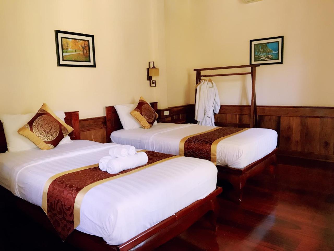 Wisdom Laos Hotel Luangprabang Kültér fotó