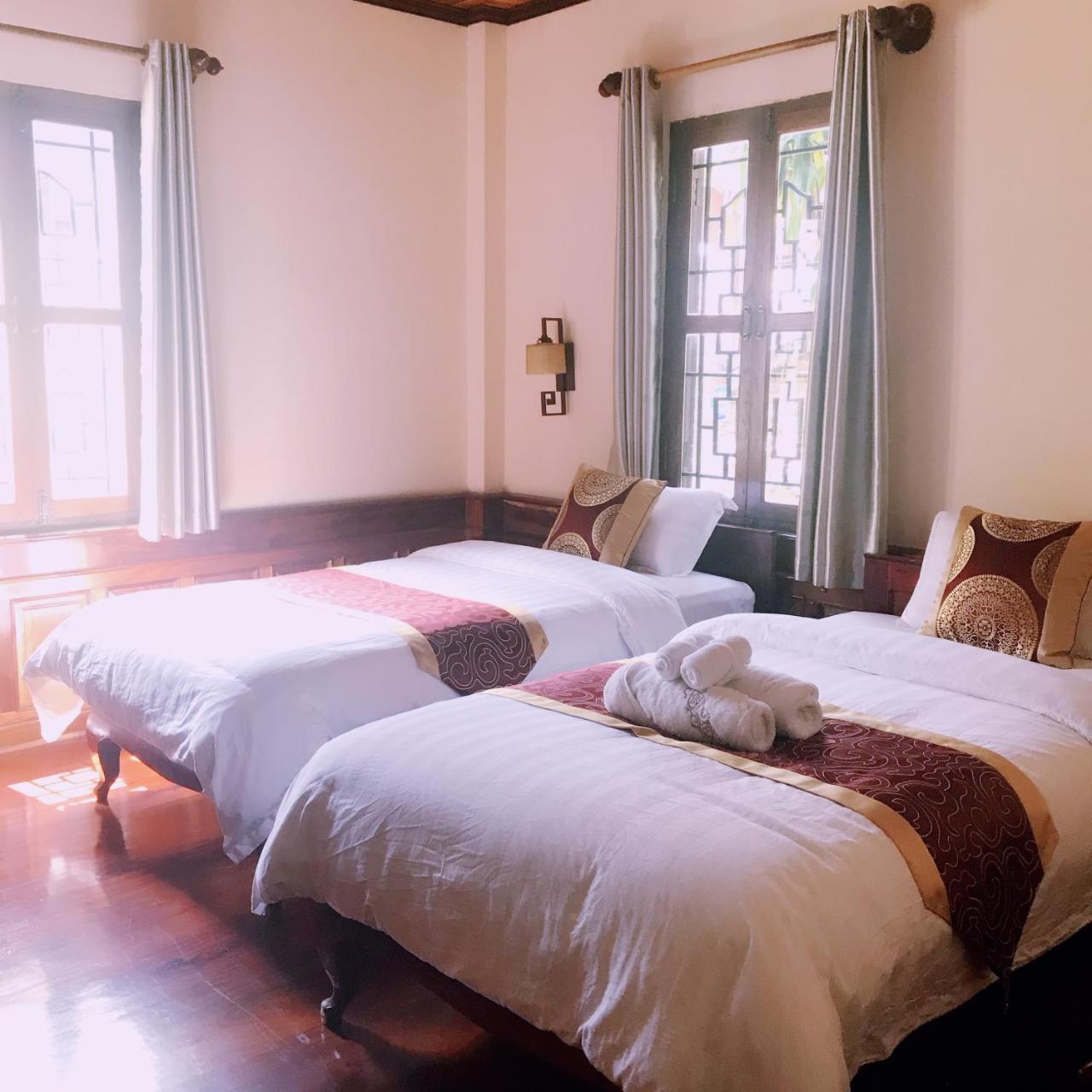 Wisdom Laos Hotel Luangprabang Kültér fotó