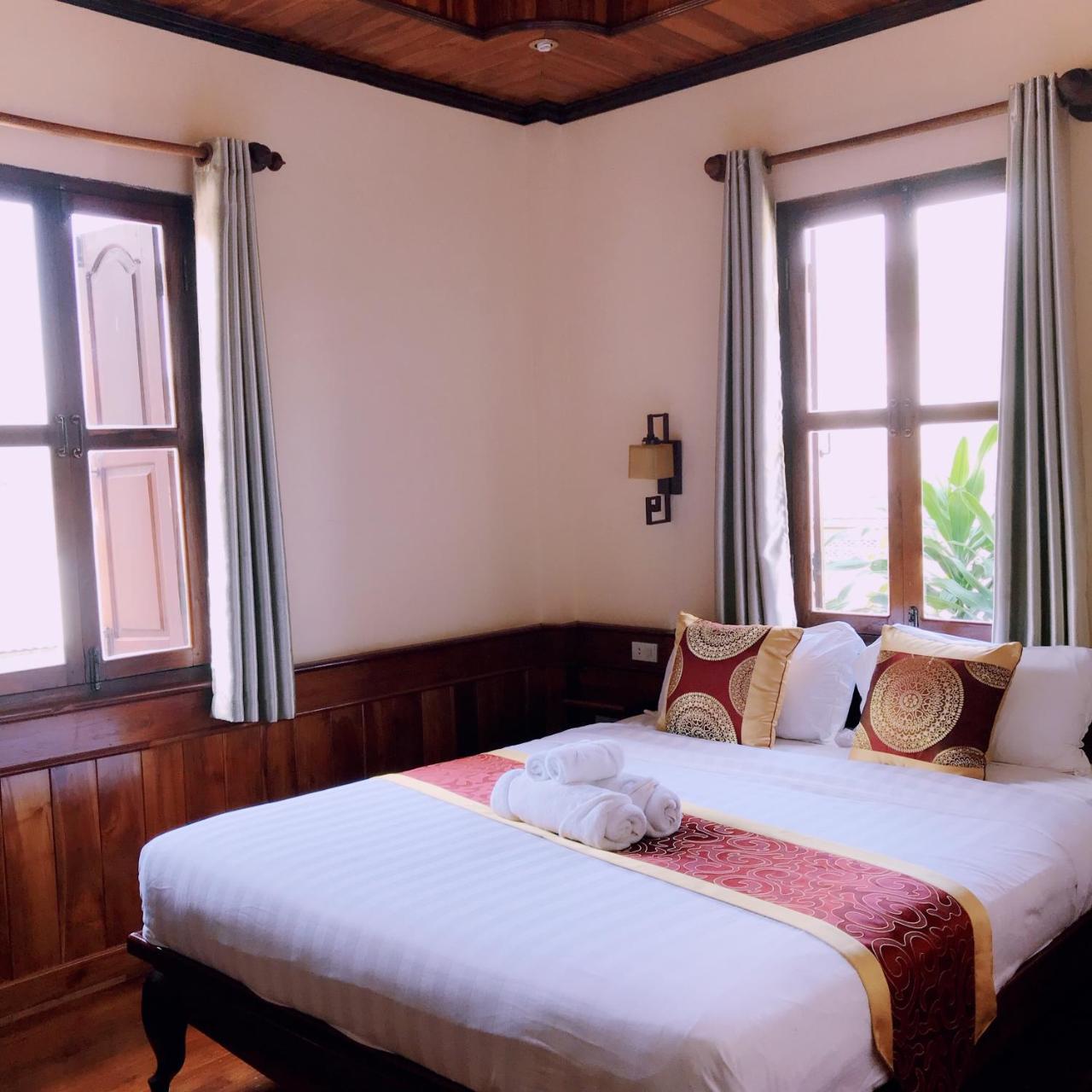 Wisdom Laos Hotel Luangprabang Kültér fotó